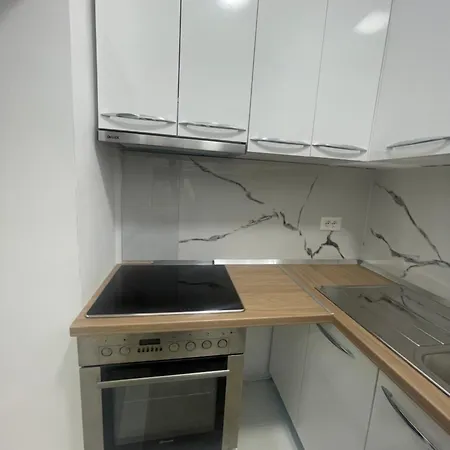 Aba 티라나